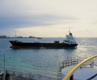 El archipi�lago de San Andr�s es un importante destino tur�stico del pa�s y se    consolida como una gran zona de intercambio comercial con Centroam�rica y Norteam�rica.