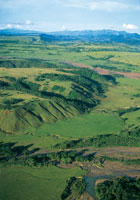 Los abanicos y terrazas aluviales del piedemonte llanero fueron modelados por procesos erosivos y formaron diversos relieves.