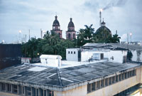 Barrancabermeja, llamada Tora por los ind�genas, es ahora una ciudad industrializada, debido a la presencia de la principal refiner�a del pa�s.