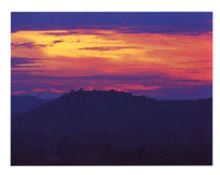 La serran�a presenta un clima c�lido con precipitaciones que no superan los 1.500 mm al a�o.